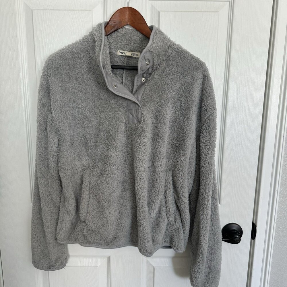Wallflower Fluffy Fleece Sherpa Pullover Sweater Kangaroo Pocket Gray Size XL